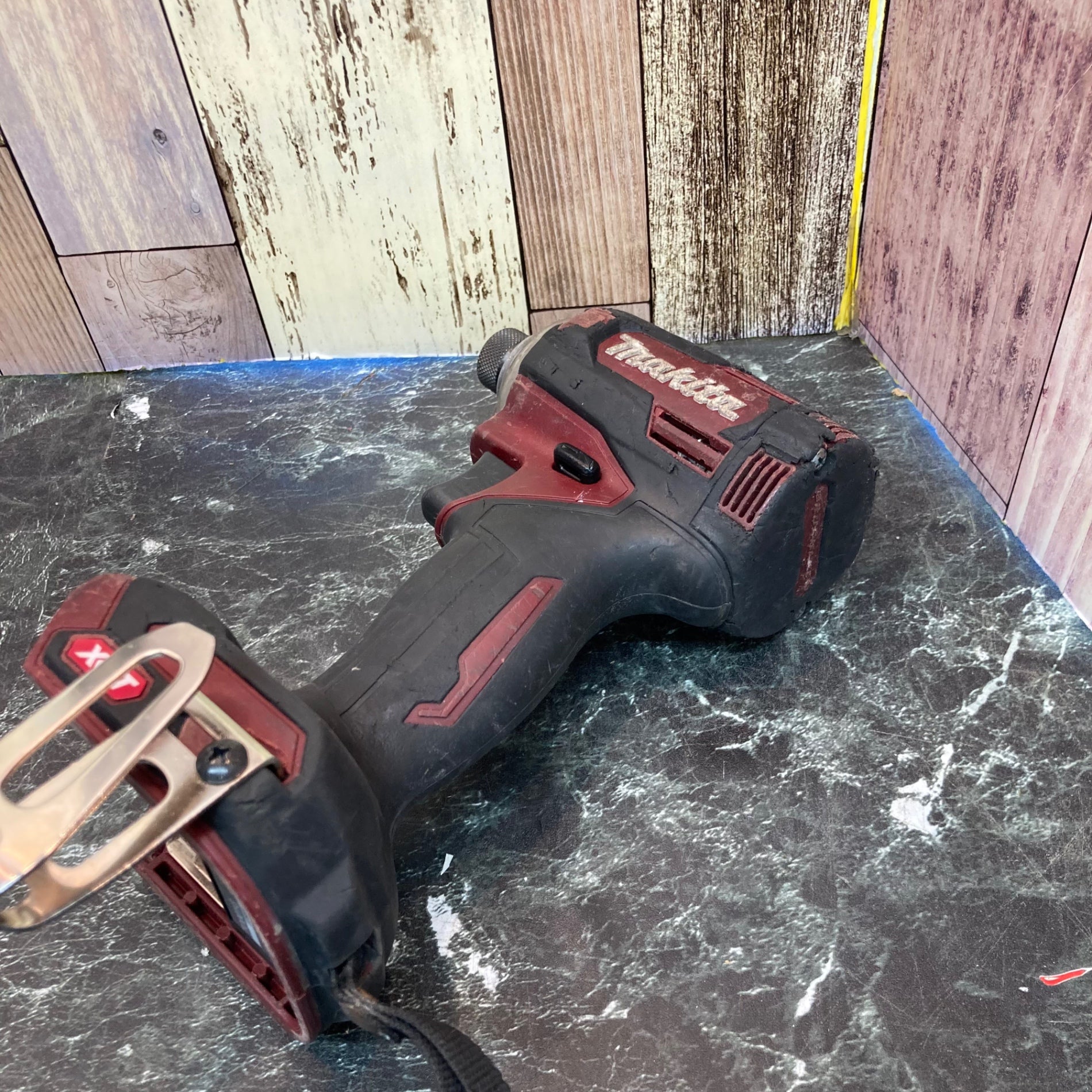 ☆マキタ(makita) コードレスインパクトドライバ TD001GZAR ☆マキタ(makita) コードレスインパクトドライバ TD001GZAR