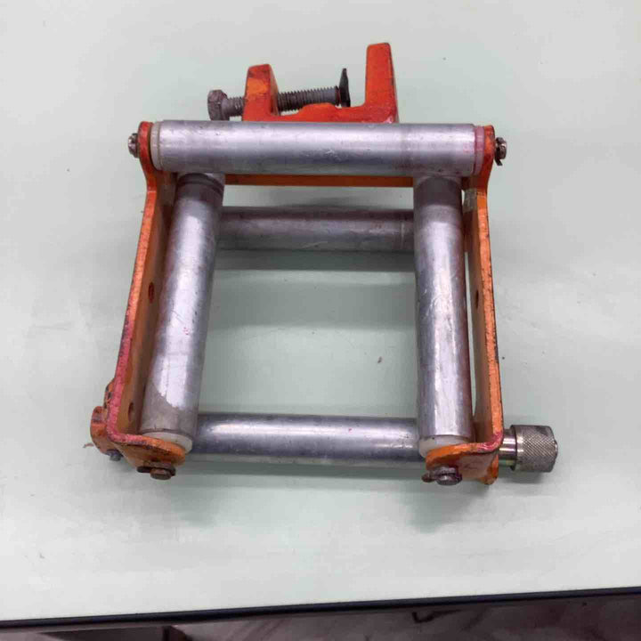 ◇育良精機(IKURA) 4面コロ ISH-110 四面コロ【越谷店】
