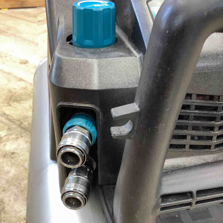 ★マキタ(makita) エアコンプレッサー AC462XGB【越谷店】