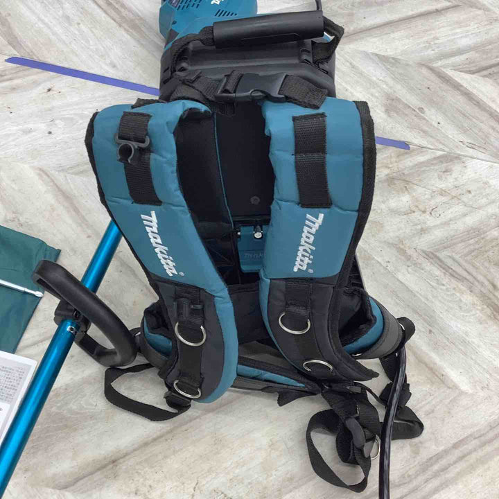【店頭受取り限定】マキタ(makita) 255mm 充電式草刈機 MUR201CZ 18V ポータブル電源ユニット PDC01 付き 【越谷店】