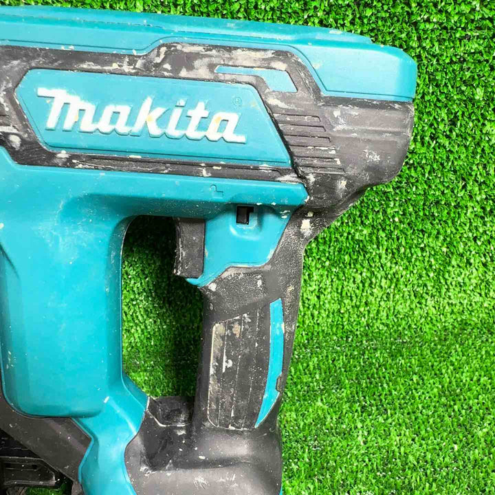 【中古品】 マキタ 充電式35mm面木釘打ち機 FN350DZ 【藤沢店】