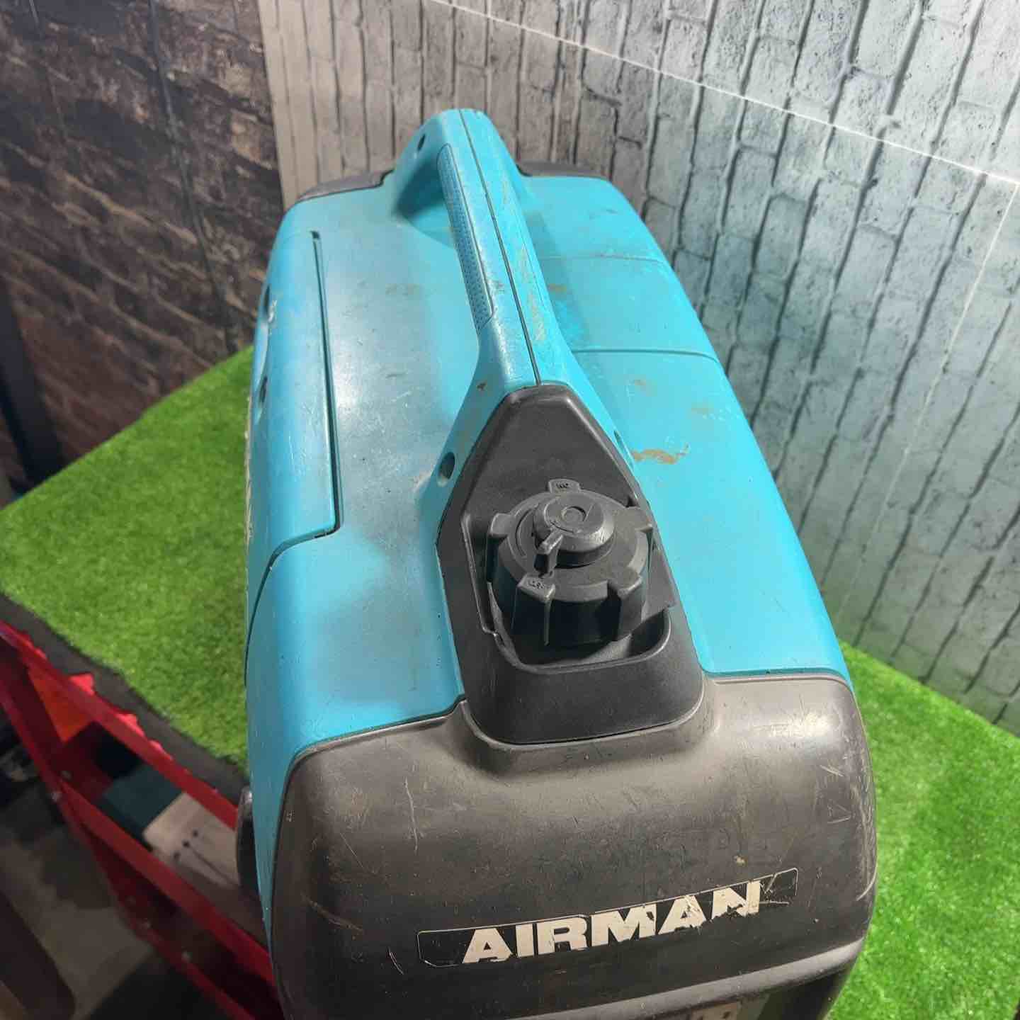 北越工業 HP1600SV インバーター発電機【市川行徳店】【店頭取引限定】【中古】管理番号：ITOYUNGOW8N0 北越工業 HP1600SV インバーター発電機【市川行徳店】【店頭取引限定