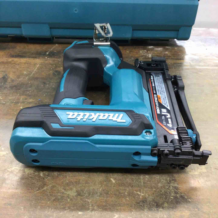 ★マキタ(makita) コードレスタッカー ST421DZK ※ケースにスレ等有り、説明書欠品【戸田店】