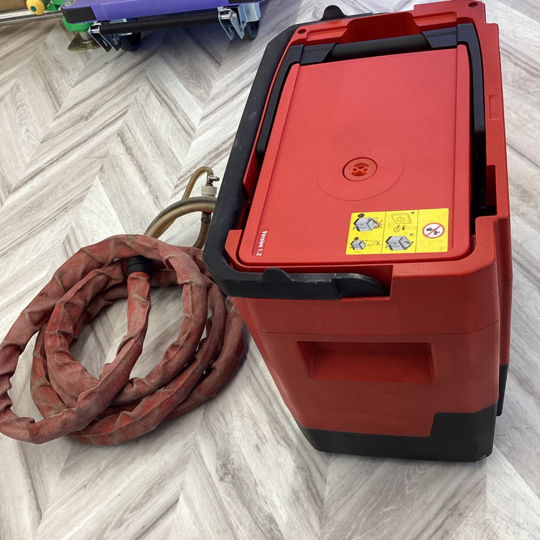 【店頭受取り限定】HILTI ウォーターリサイクルユニット DD REC-1　通電確認のみとなります。その為ジャンク扱い【越谷店】