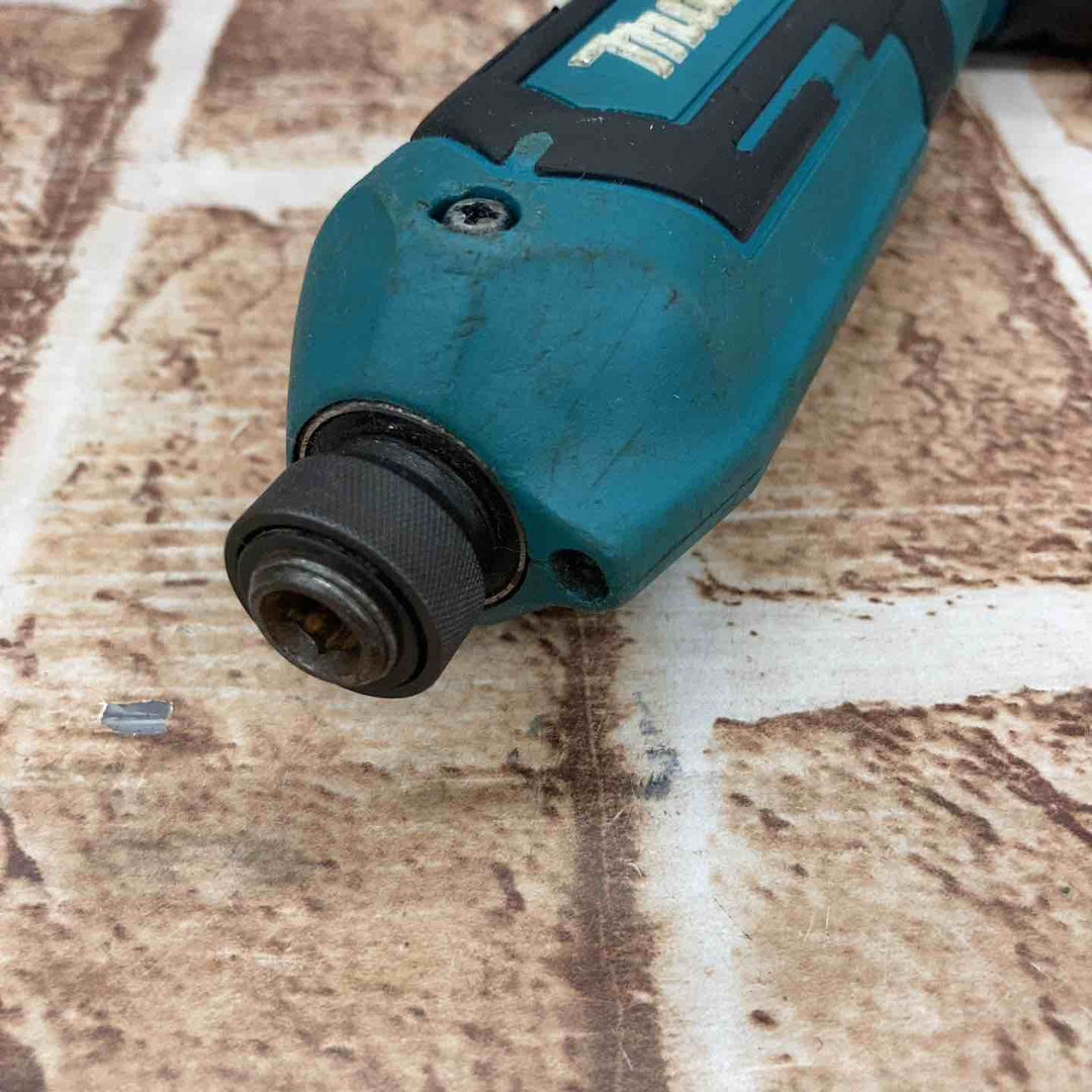 ★マキタ(makita) コードレスペンインパクトドライバー TD022DSHX【所沢店】
