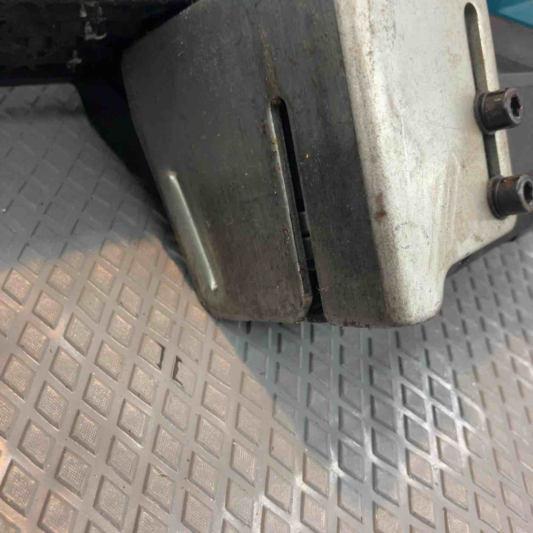 【中古品】マキタ(makita) コードレスバンドソー PB181DZ【所沢店】
