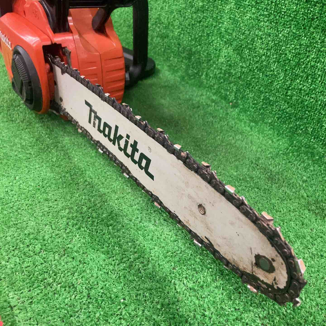◇マキタ(makita) コードレスチェーンソー MUC353DZFR【川崎店】