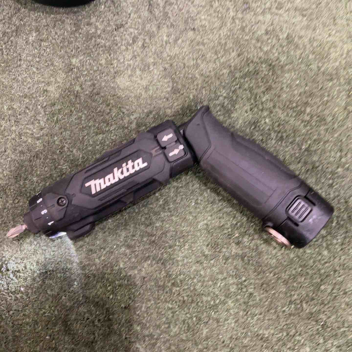 ★マキタ(makita) コードレスドリルドライバー DF012DSHX 7.2V 動作確認済【川口店】