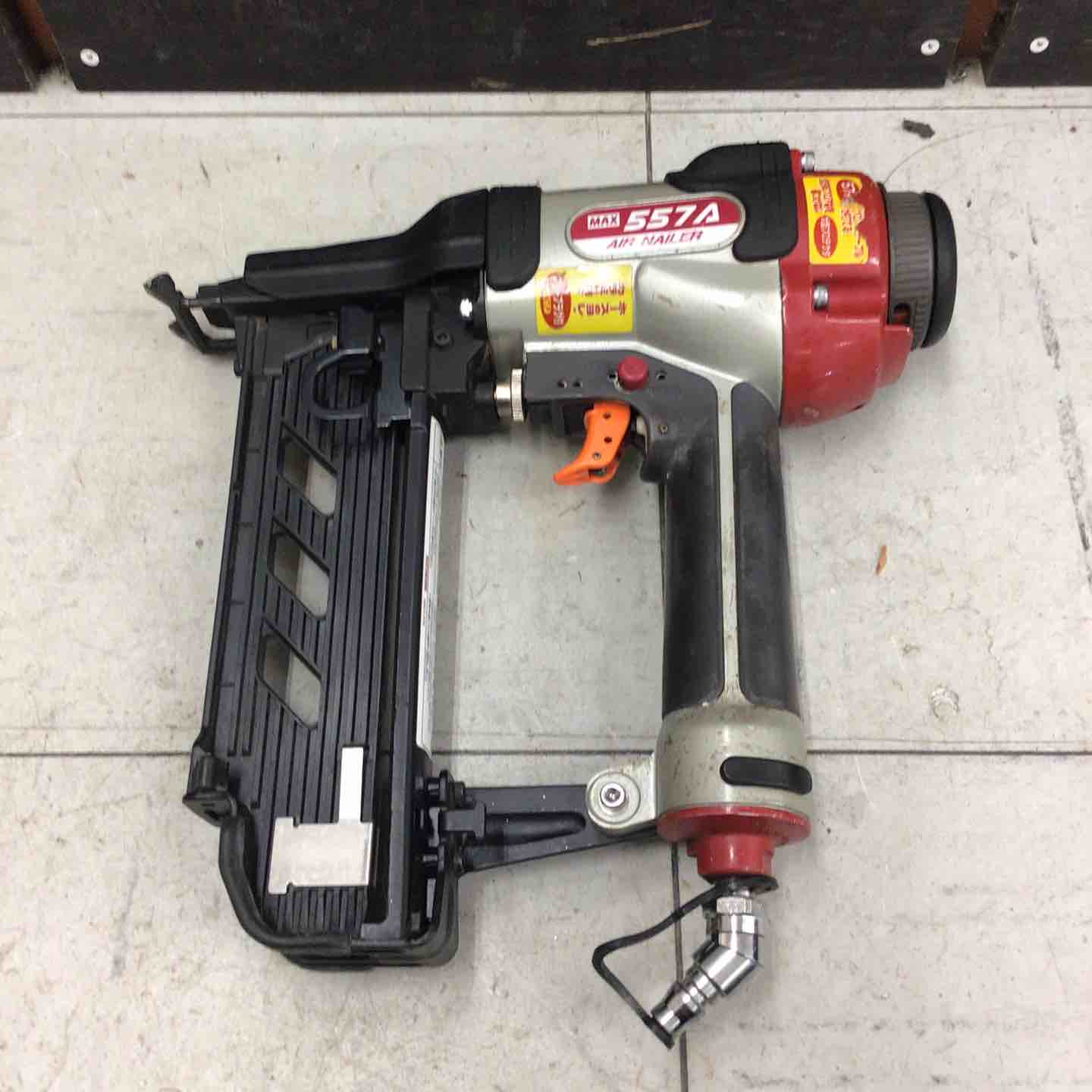 現状品】 マックス/MAX 常圧フロアタッカー TA-557A/957Tフロア 【鴻巣