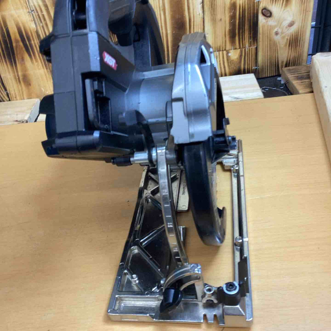 ★マキタ(makita) コードレス丸のこ HS001GRDXB【越谷店】