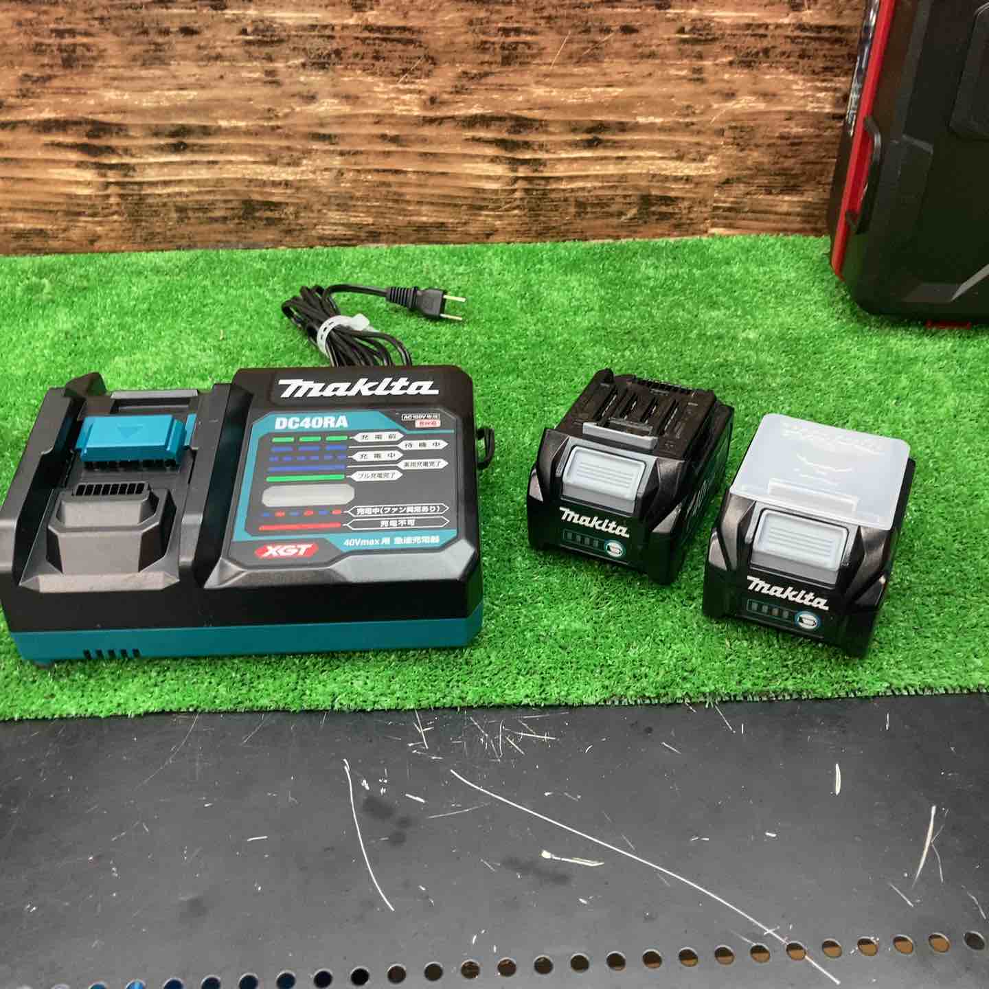 特割【美品】マキタ(makita) コードレスインパクトドライバー