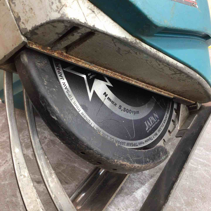 ◇マキタ(makita) 185mm チップソーカッタ 4130N【八潮店】