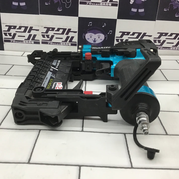 ★マキタ(makita) 高圧フロアタッカ AT451HM【所沢店】