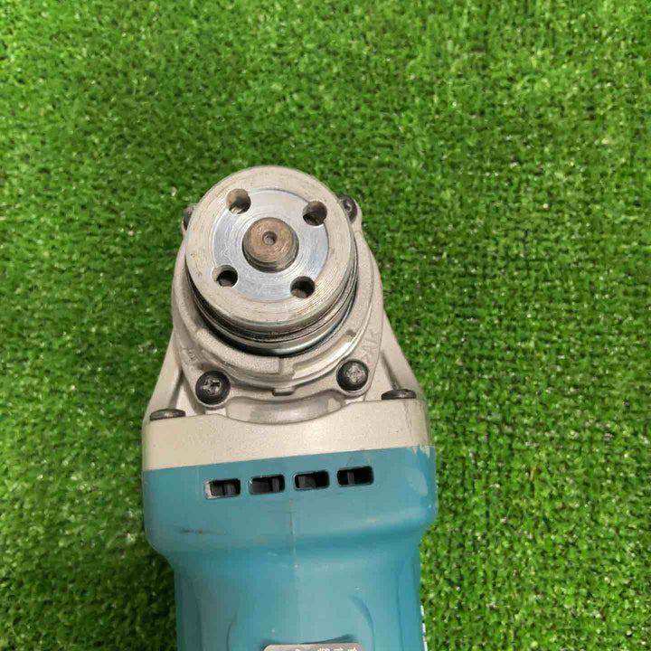 ☆マキタ(makita) 100mmディスクグラインダ GA4033【草加店】
