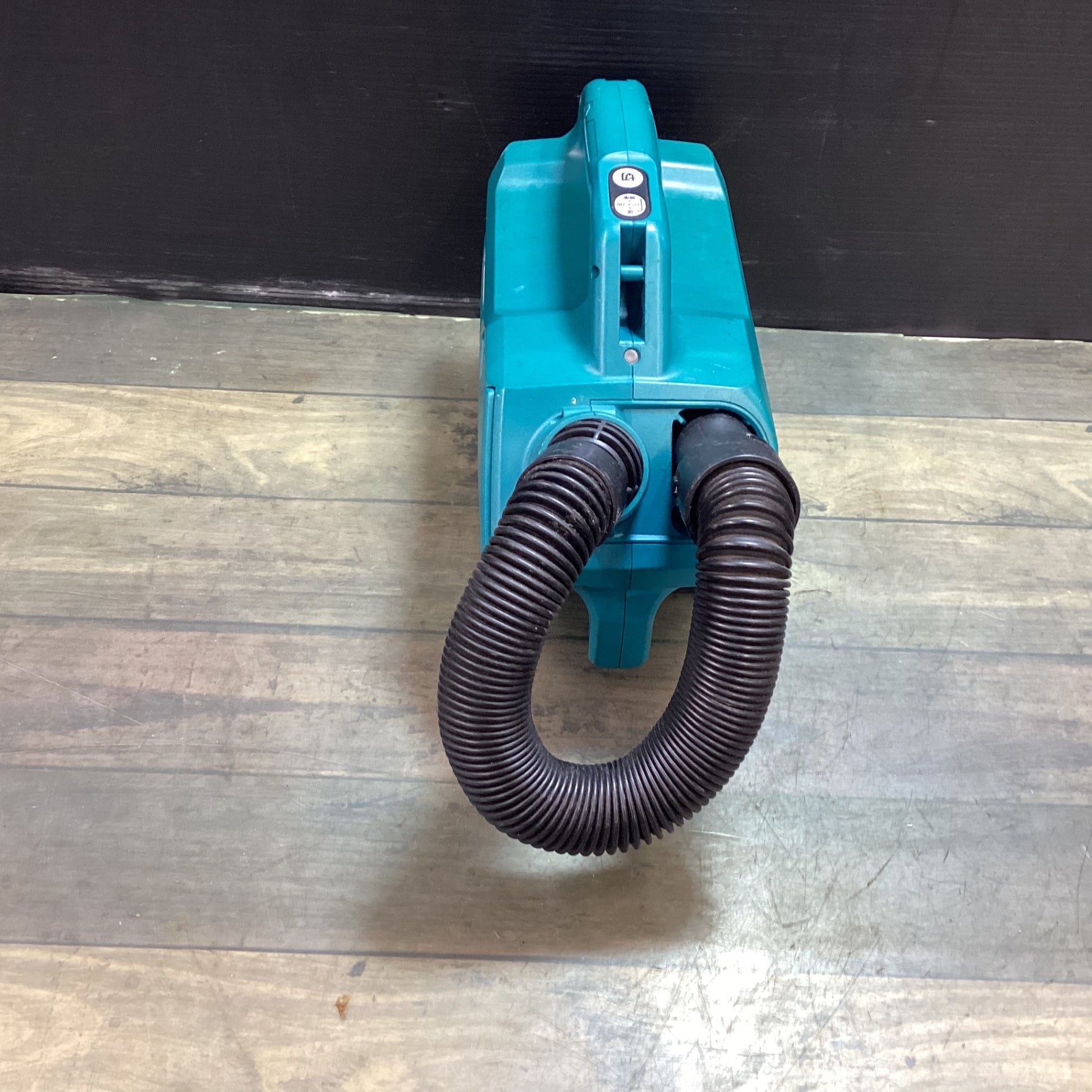 マキタ(makita) コードレスクリーナ CL184DZ 【東大和店】 – アクト