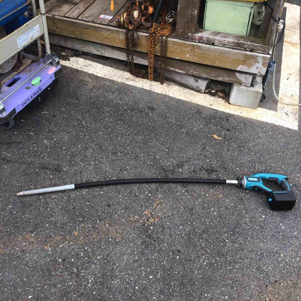 【中古】【動作OK】【店頭引取限定】MAKITA　コンクリートバイブレータ　VR440D　13200円（税込）2637 店頭受取り限定】◇マキタ(makita) コンクリートバイブレータ VR440DZ