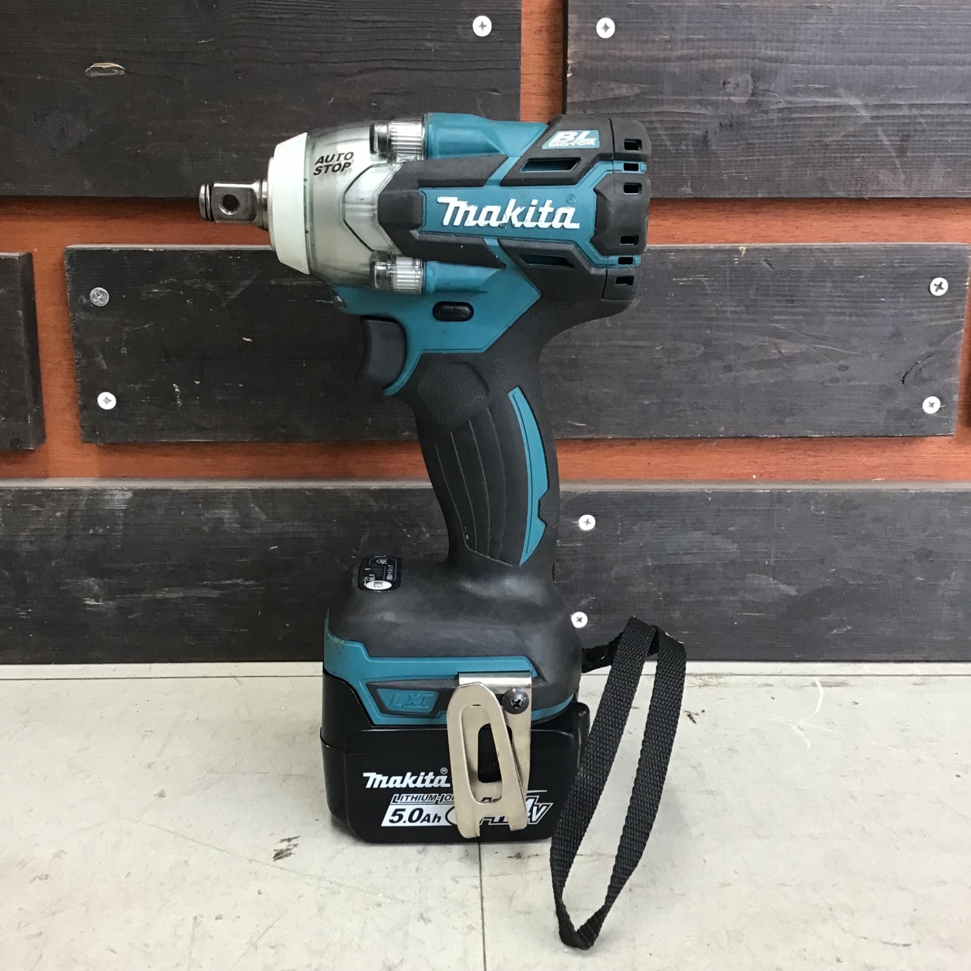 中古品】 マキタ/makita コードレスインパクトレンチ TW284DZ 【鴻巣店