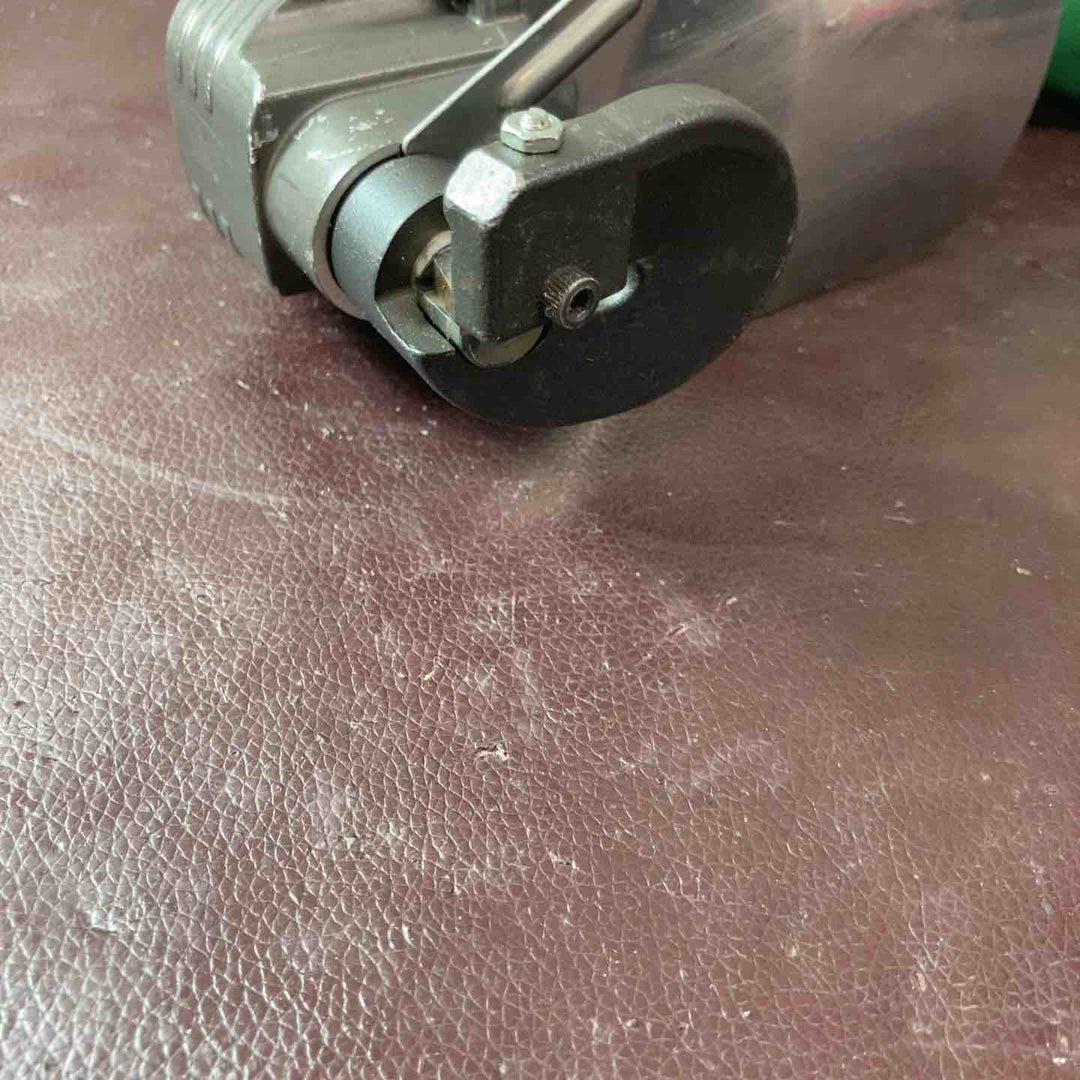 【中古品】ハイコーキ(HIKOKI ※旧:日立工機) コードレスシャー CE18DSL(NN) バッテリー1個付属(BSL36A18)【東大和店】
