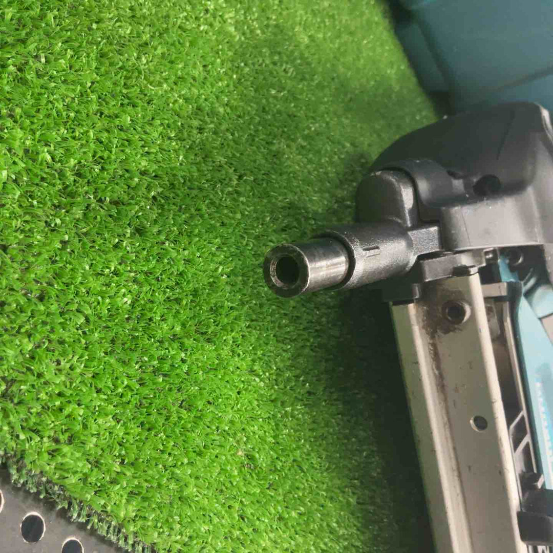 ★マキタ(makita) コードレスコンクリート用ガスピン打ち機 GN420C【草加店】