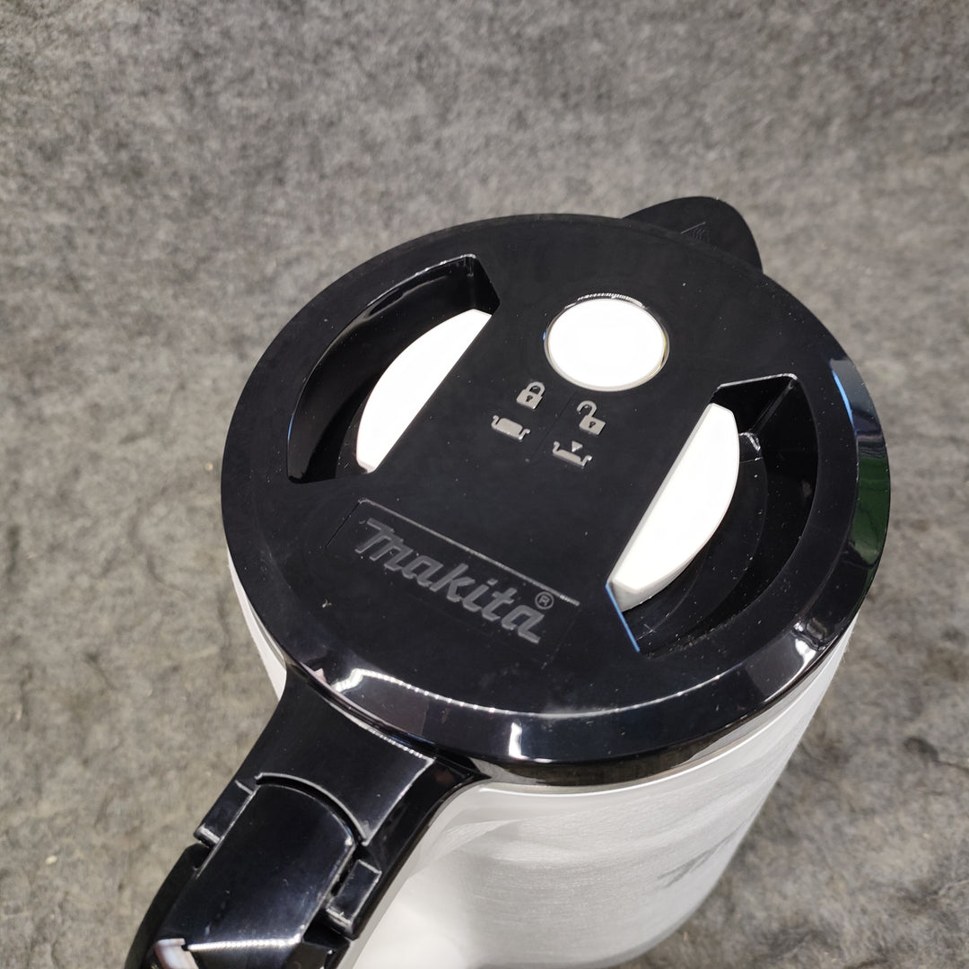 マキタ(makita) コードレスケトル KT360DZW【川崎店】