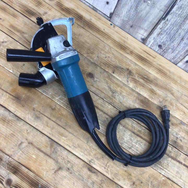 マキタ(makita) 100mmディスクグラインダ GA4032 【東大和店】