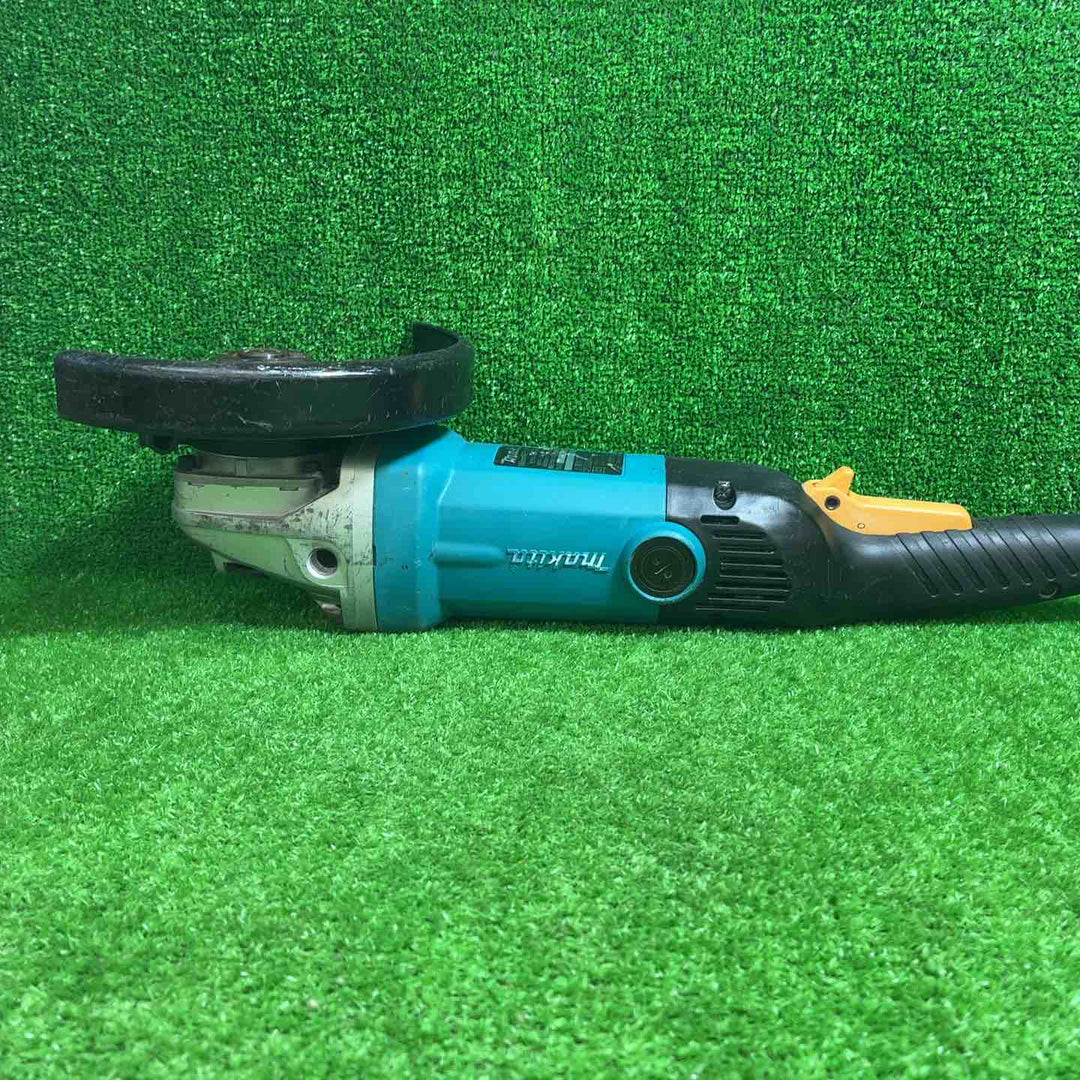 マキタ(makita) 180mm電子ディスクグラインダ GA7011C【藤沢店】