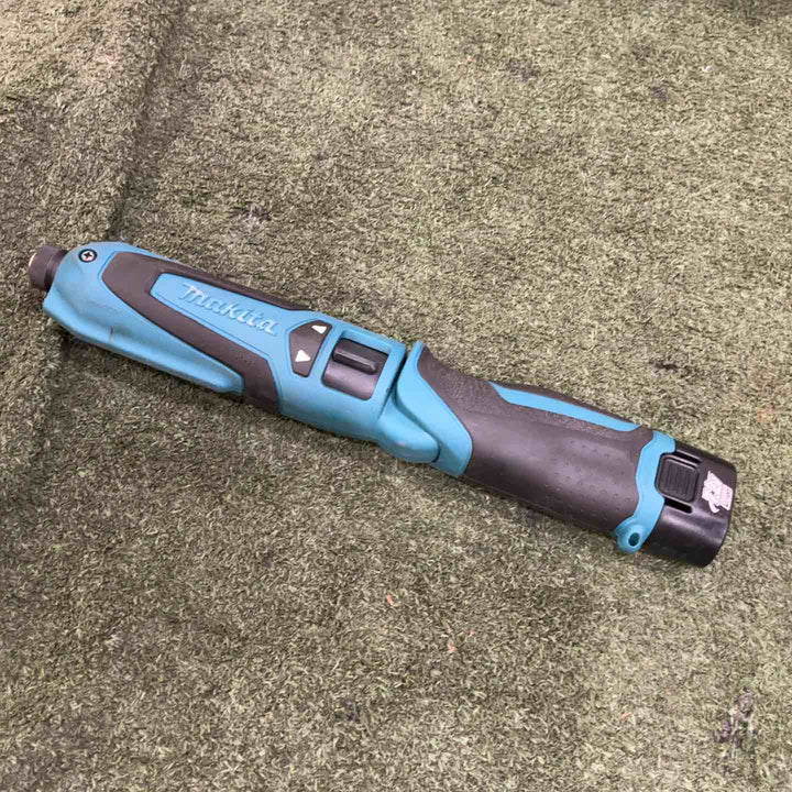 ☆マキタ(makita) 充電式ペンインパクトドライバ TD021DS 動作確認済【川口店】