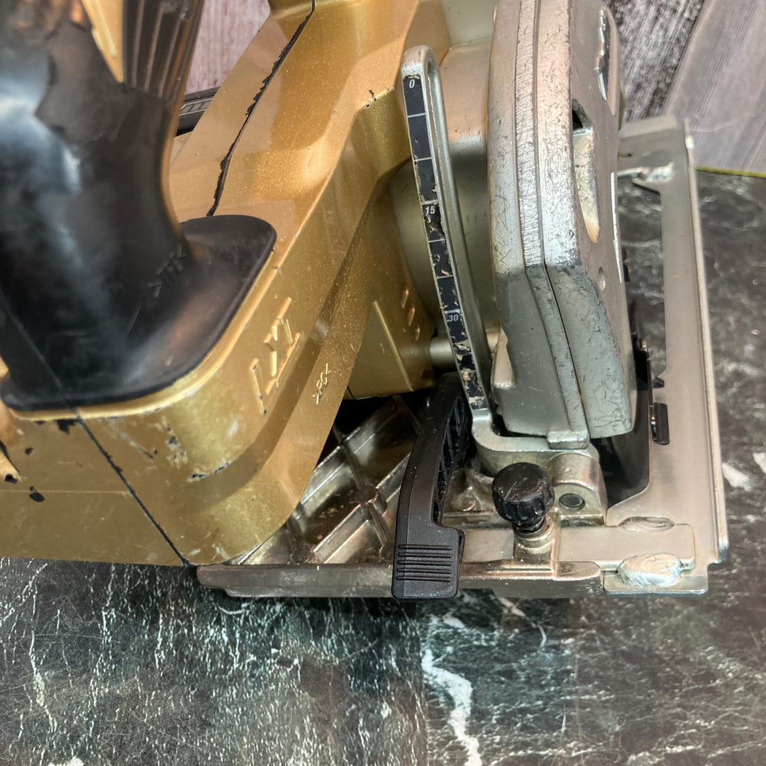 ★マキタ(makita) コードレス丸のこ HS471DZ【八潮店】