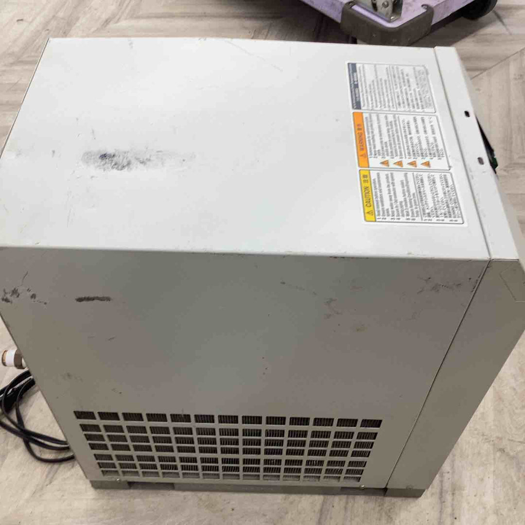 SMC エアドライヤー DUAL+ IDU3E-10-X164 エアードライヤー 本体ゆがみ有 音大きめ 現状品 減水減圧器 100V 50Hz  【越谷店】