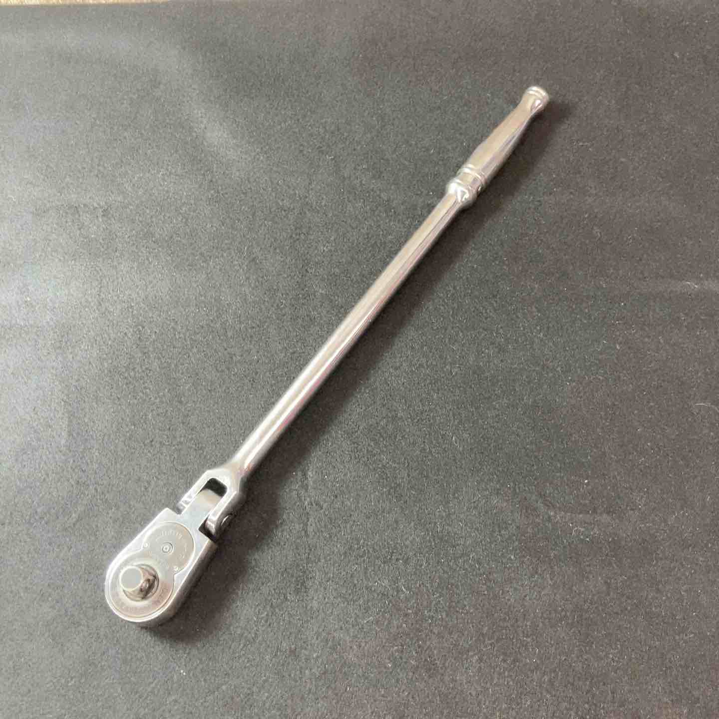 【中古品】スナップオン(Snap-on) S711A 1/2首振りロングラチェット【東大和店】 中古品】スナップオン(Snap-on) S711A 1/2首振りロングラチェット