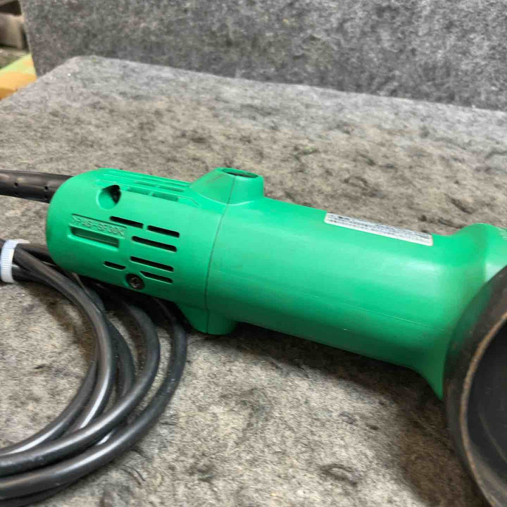 マキタ(makita) ディスクグラインダー M957【桶川店】