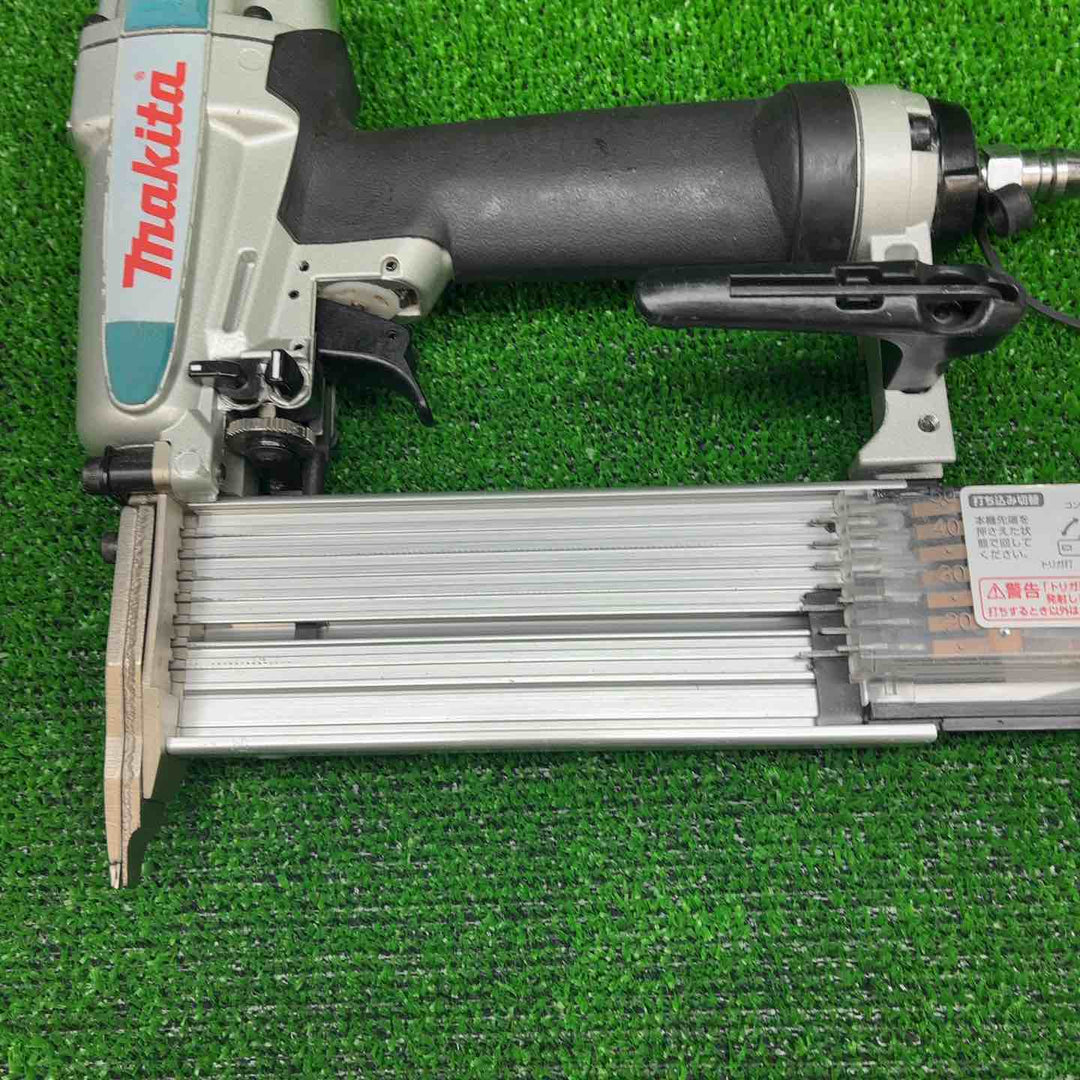 ★マキタ(makita) 常圧フィニッシュネイラ AF502N【藤沢店】