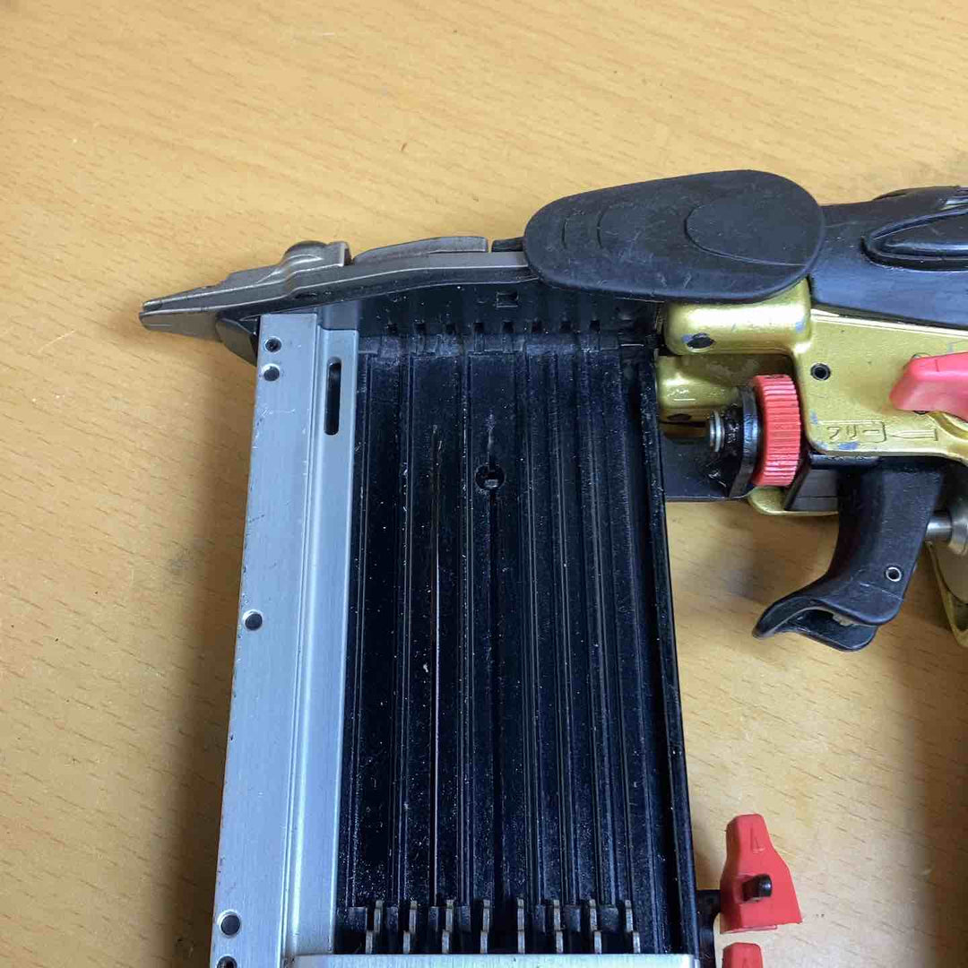 ★ハイコーキ(HIKOKI ※旧:日立工機) 高圧ピンネイラ NP55HM【越谷店】