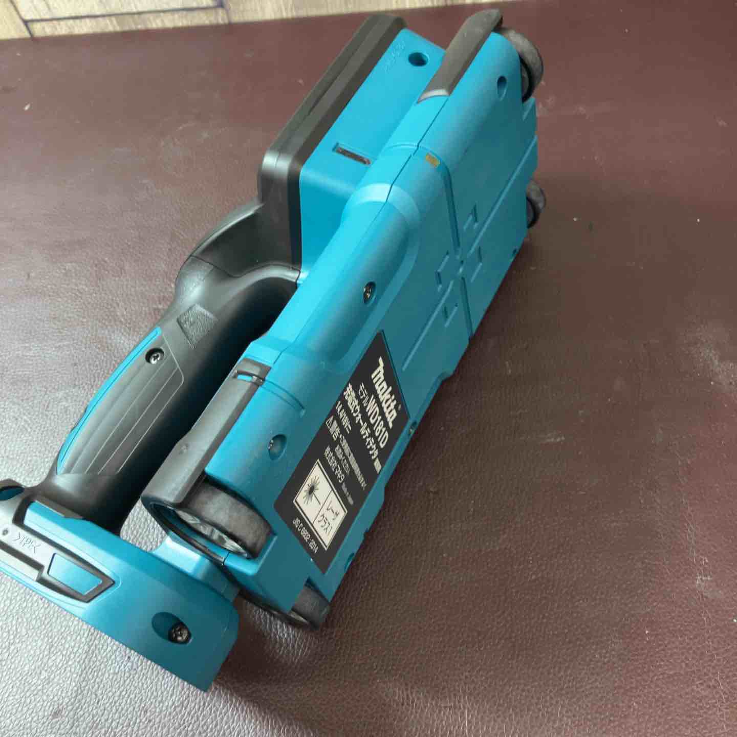中古美品 □ makita コードレスウォールディテクタコンクリート探知機