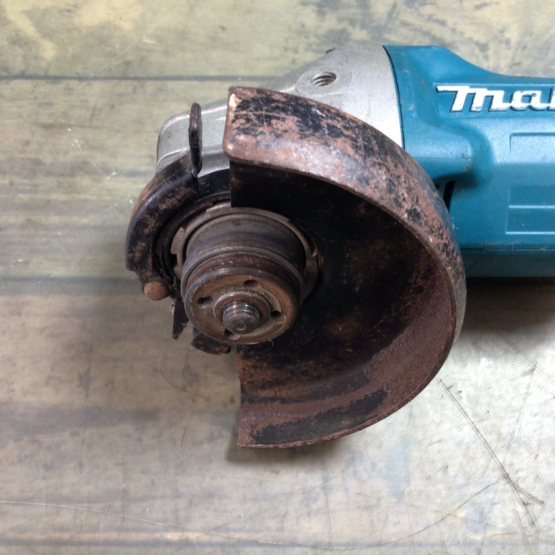 ☆マキタ(makita) 100mmコードレスディスクグラインダ GA412DZ【東大和