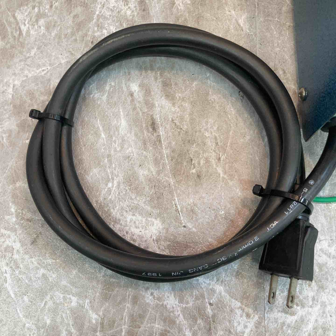 FMC 昇圧器 AUTOトランス F-20 ※ゲージの針0に戻らない【八潮店】