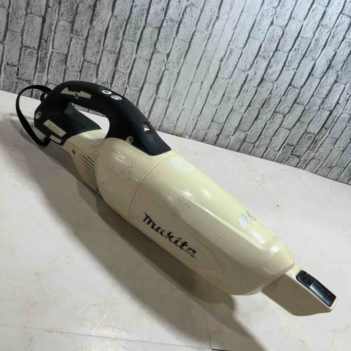 ★マキタ(makita) コードレスクリーナー CL281FDFCW 18V 動作確認済み【川口店】