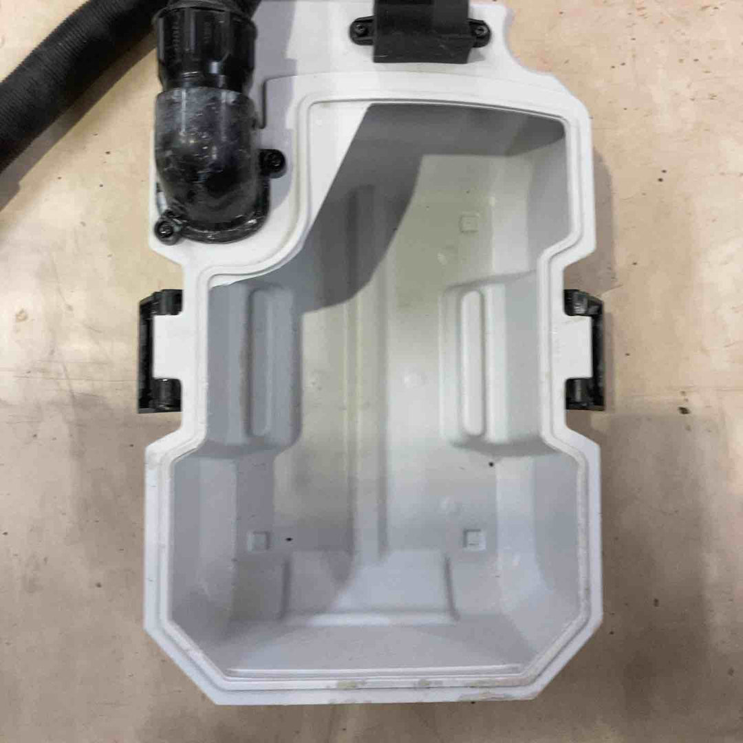 ★マキタ(makita) コードレス集じん機 乾湿両用 VC750DZ【町田店】