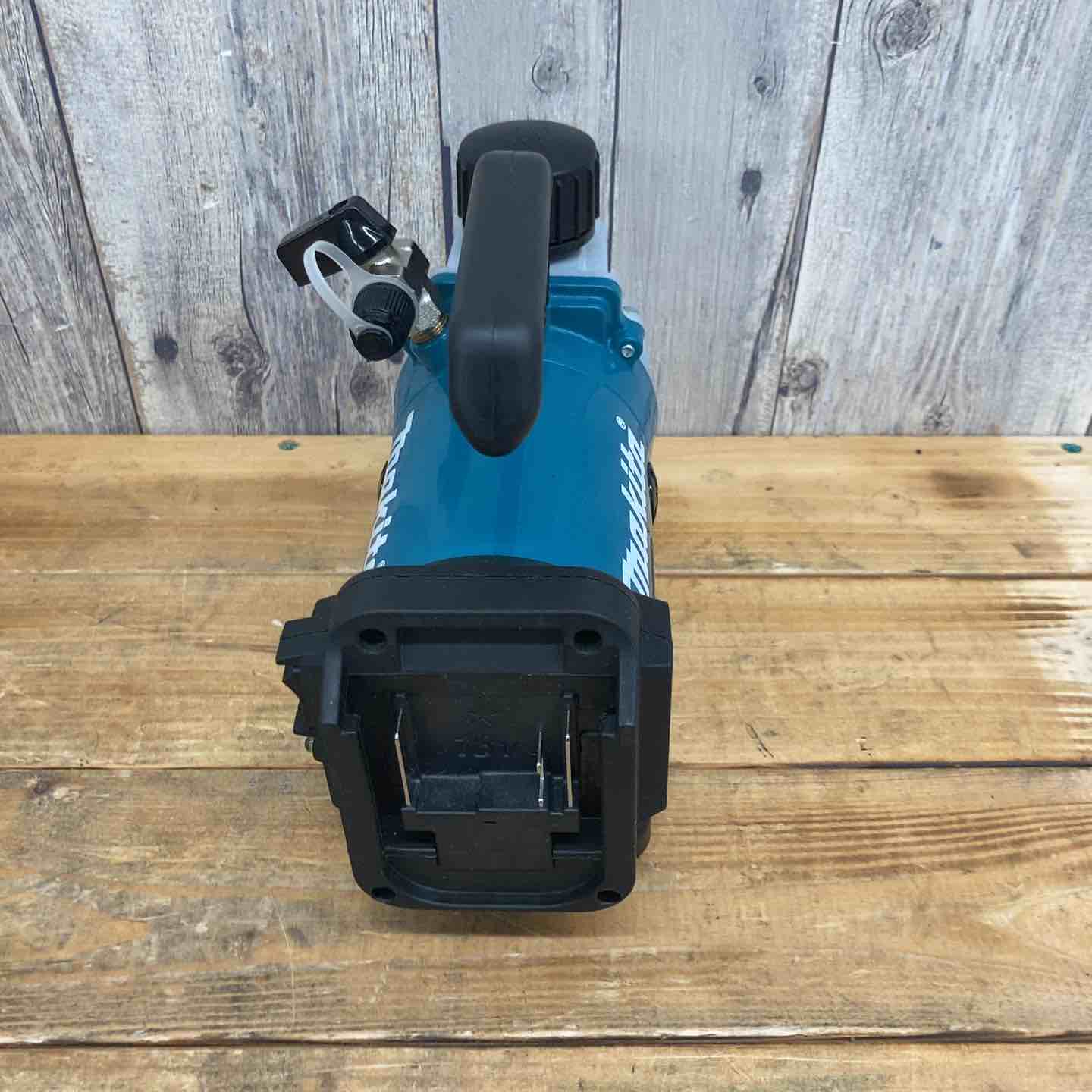 中古美品】 マキタ(makita) 18V コードレス真空ポンプ VP180DRG 中古美品】 マキタ(makita) 18V コードレス真空ポンプ VP180DRG