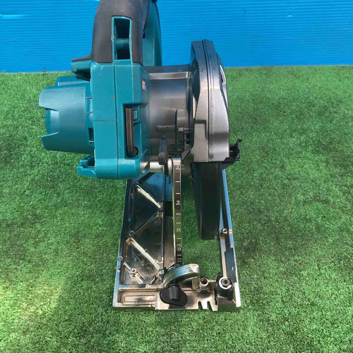 ★マキタ(makita) コードレス丸のこ HS001GZ ◇40Vmax2.5Ahバッテリー2個付【岩槻店】