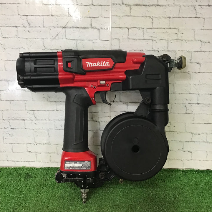 ★マキタ(makita) 高圧エアネジ打ち機 AR320HR【町田店】