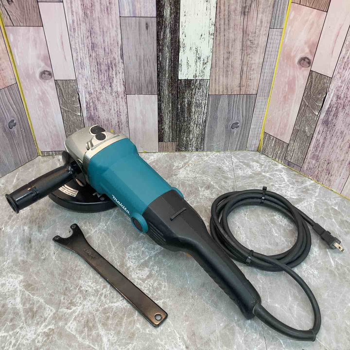 ☆マキタ(makita) 180mm電子ディスクグラインダ GA7011C【八潮店】