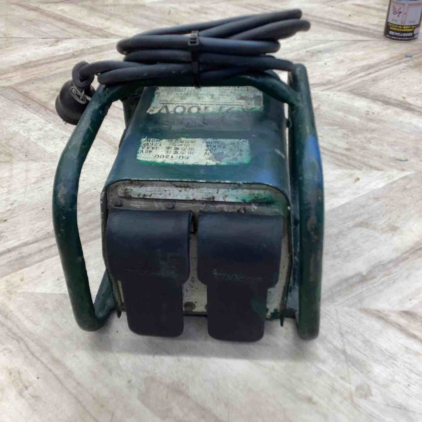 マックス エアコンプレッサー AK-CL7700E ジャンク
