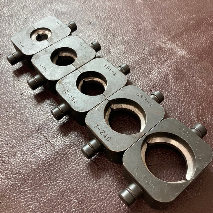 【中古品】◇泉精器(IZUMI)  T型手動油圧式圧縮工具 EP-365 ダイス付き【東大和店】