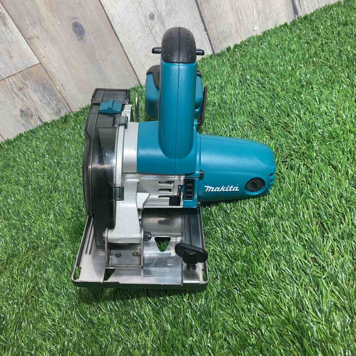 ☆マキタ(makita)14.4V コードレスチップソーカッタ CS540DZ 3.0Ahバッテリーのみ使用可【戸田店】