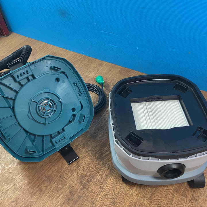 【美品】★マキタ(makita) 集じん機 乾式 VC0830 連動機能 ホース・バック・ポリ袋付き【岩槻店】