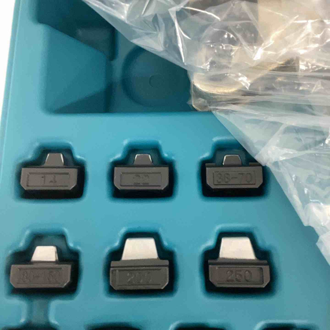 ★マキタ(makita) コードレス圧着機 TC300DRG【狭山】