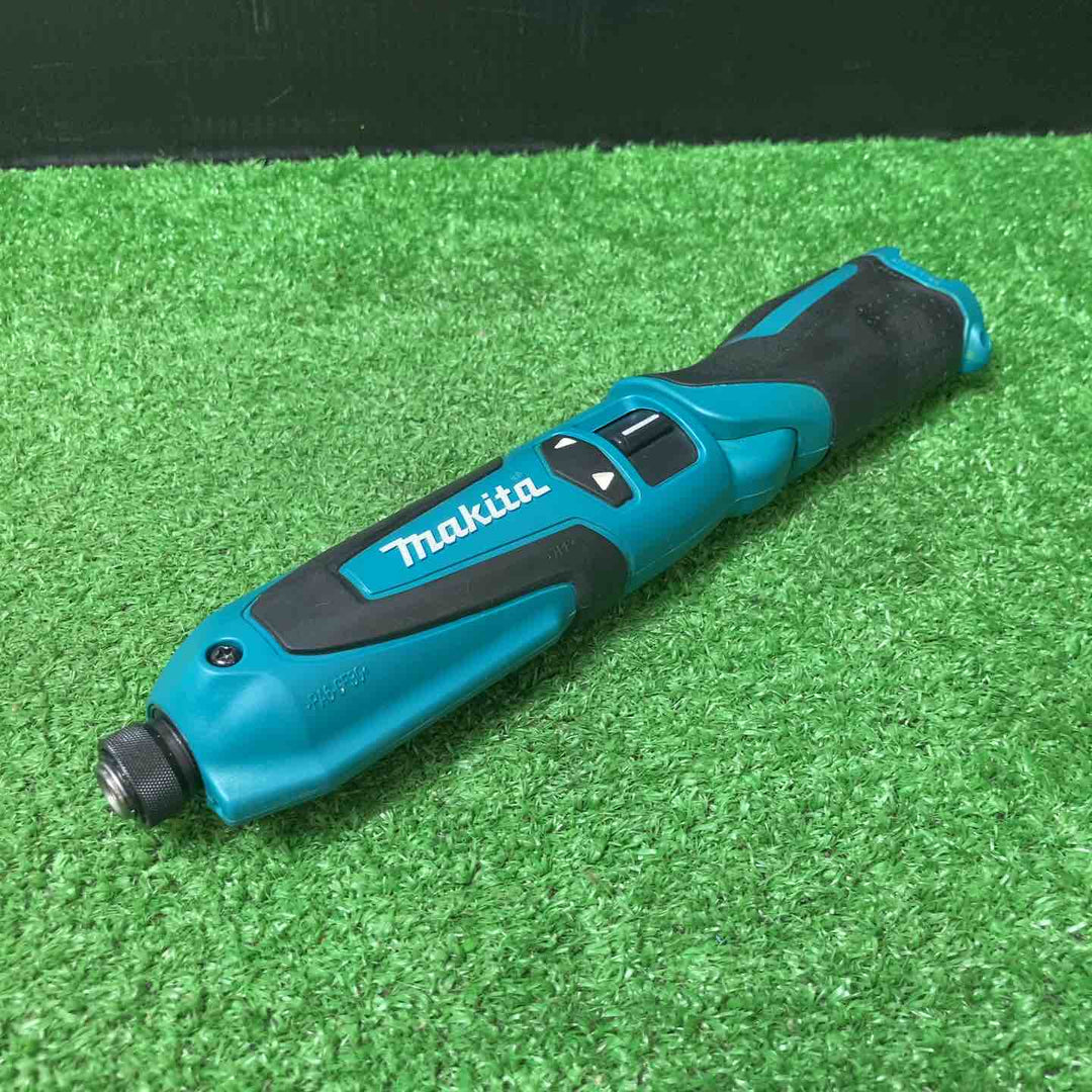 【中古品】☆マキタ(makita) 充電式ペンインパクトドライバ TD021DS バッテリー2個付き！【岩槻店】