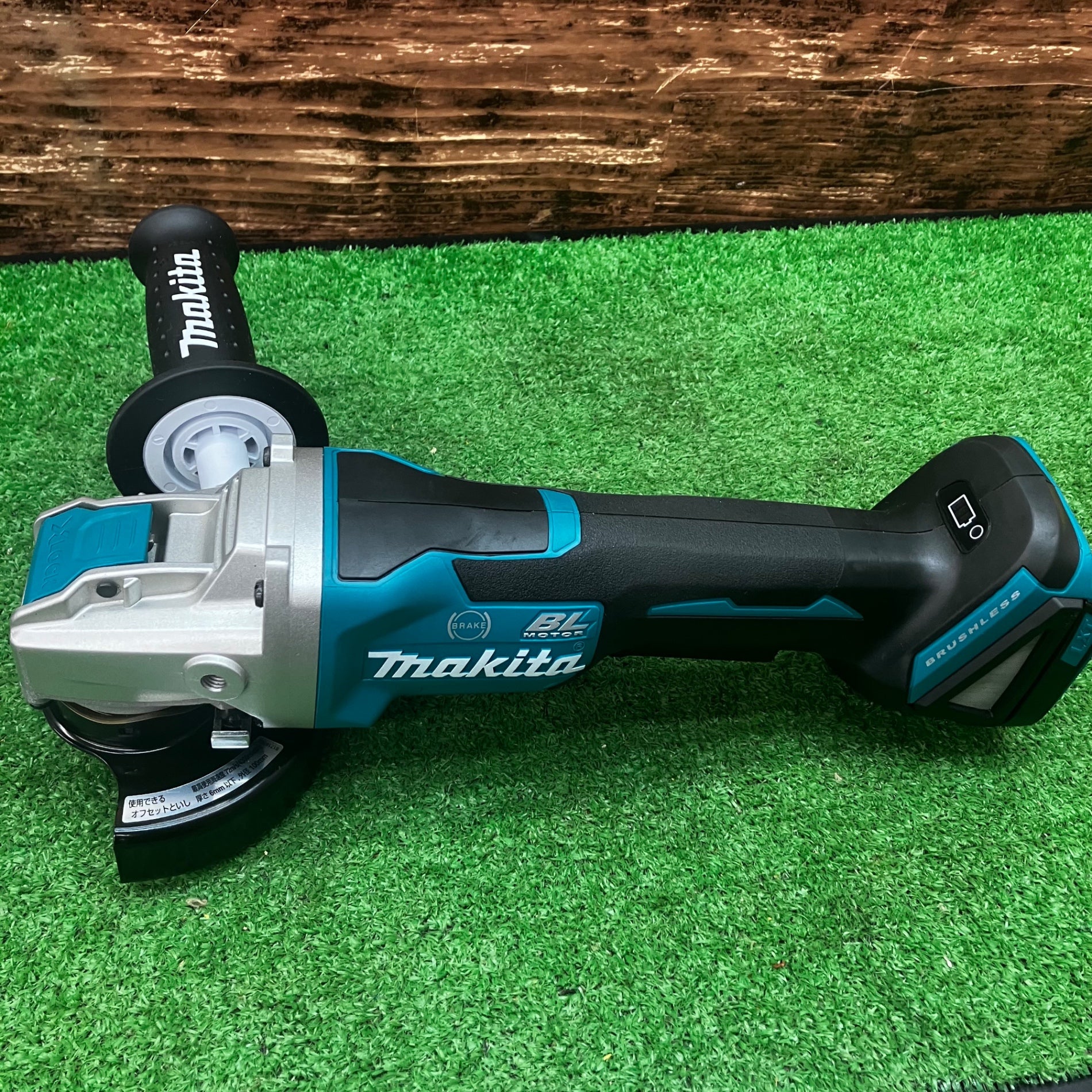 ☆マキタ(makita) 100mmコードレスディスクグラインダ GA420DZ 切断砥石2箱付属！【川越店】 – アクトツールオンラインショップ