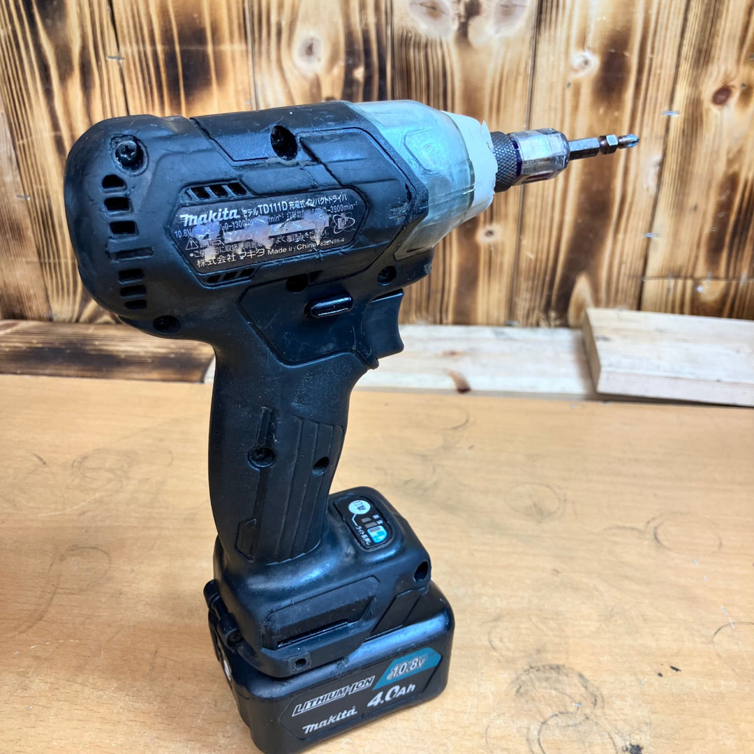 ★マキタ(makita) 充電式インパクトドライバー TD111DZB 本体+4.0Ahバッテリー1個付き【越谷店】